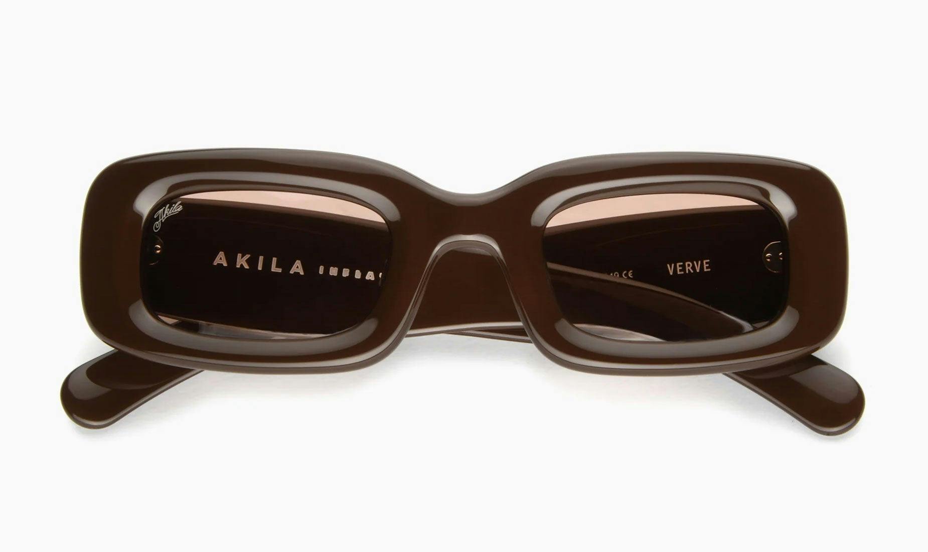 modèle de lunette de la marque Akila