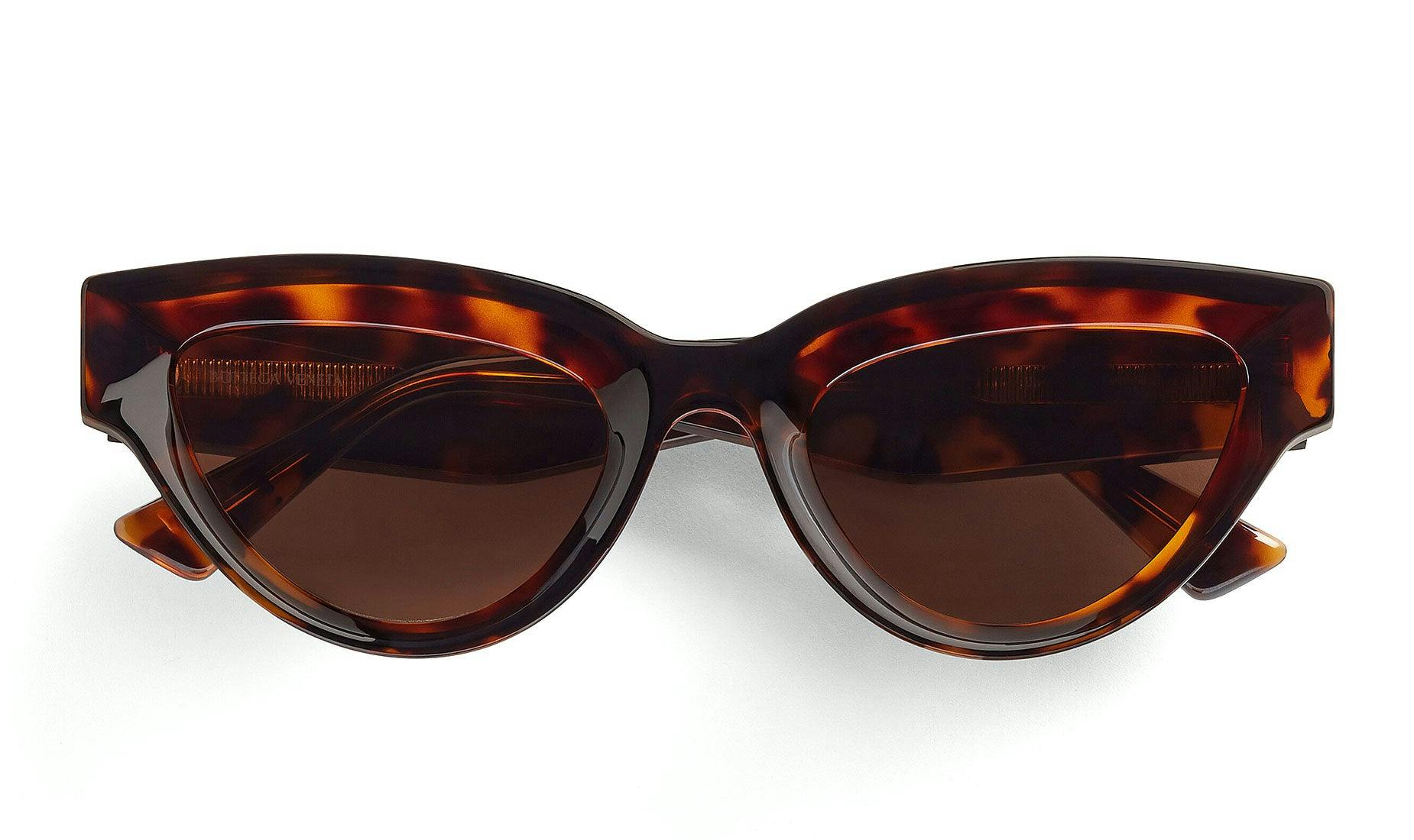 modèle de lunette de la marque Bottega Veneta